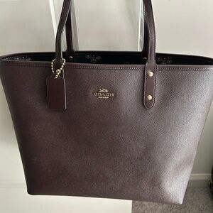 Coach Reversible Leather Tote Bag Plum & Floral Pattern